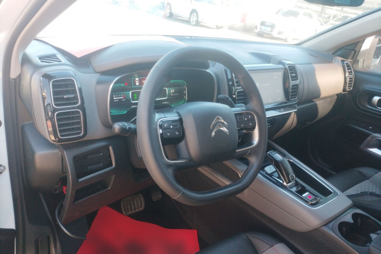 Citroen C5 AIRCROSS 2018 car image #10