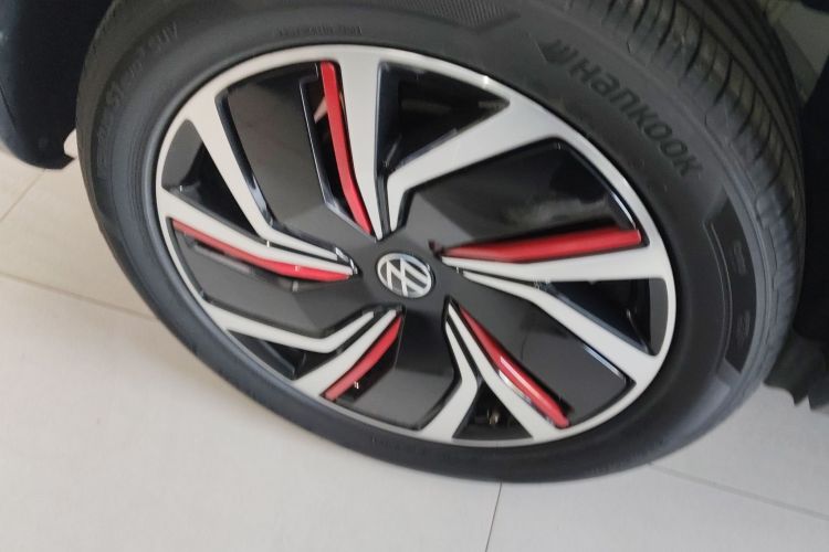 Volkswagen Tharu 2024 car image #10