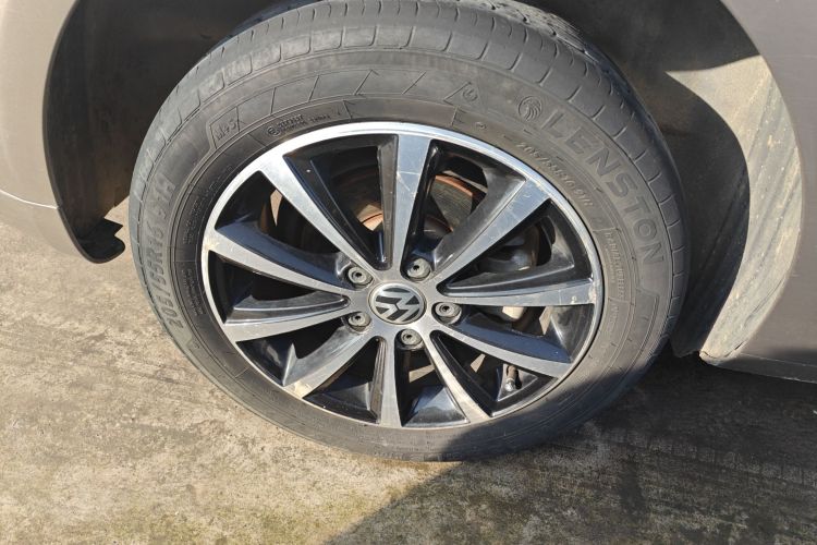 Volkswagen Touran 2014 #10 Volkswagen Touran 2014 immagine di auto #10