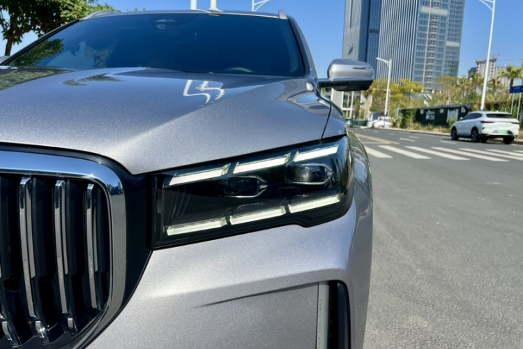 GEELY 2023 car image #10