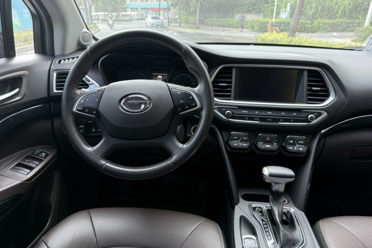 GAC Trumpchi GS4 2017 car image #10