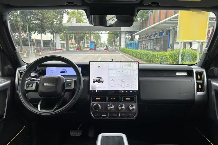 2025 car image #10