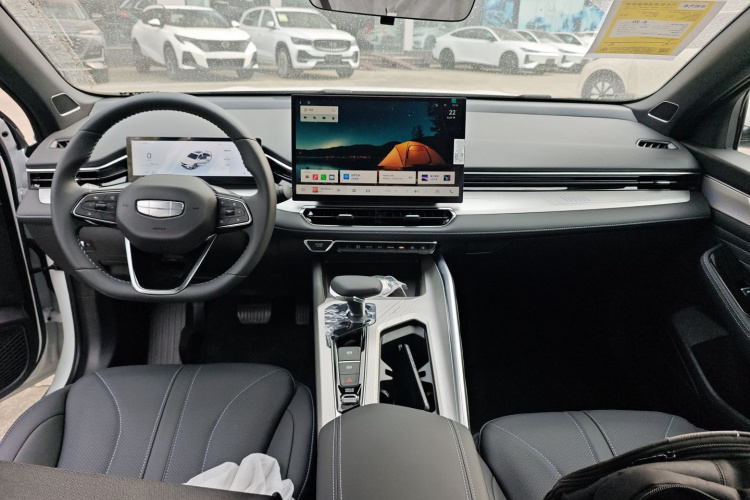 Preface 2025 car image #10