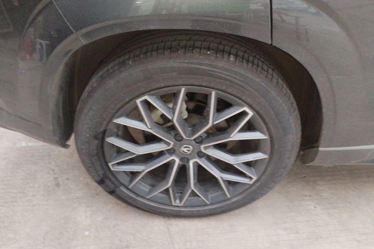 Changan UNI-Z PHEV 2024 #10 Changan UNI-Z PHEV 2024 car image #10