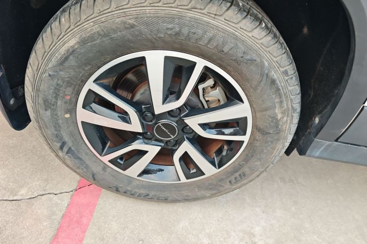 T5 2022 car image #10