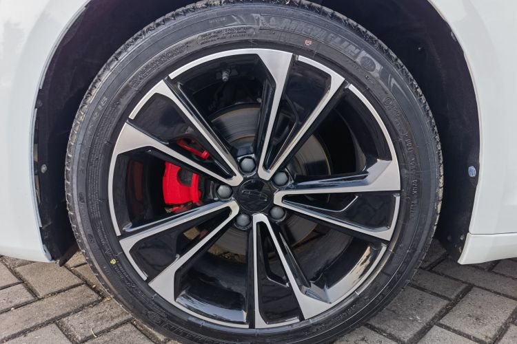 Preface 2022 car image #10