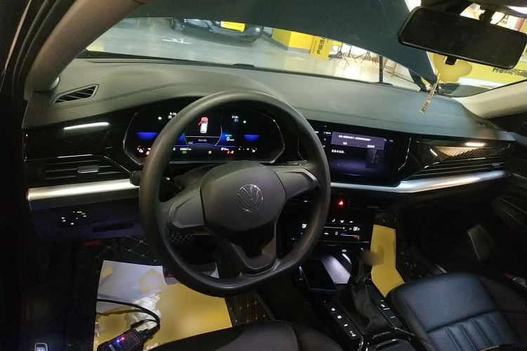 Volkswagen Passat New Energy 2023 immagine di auto #10