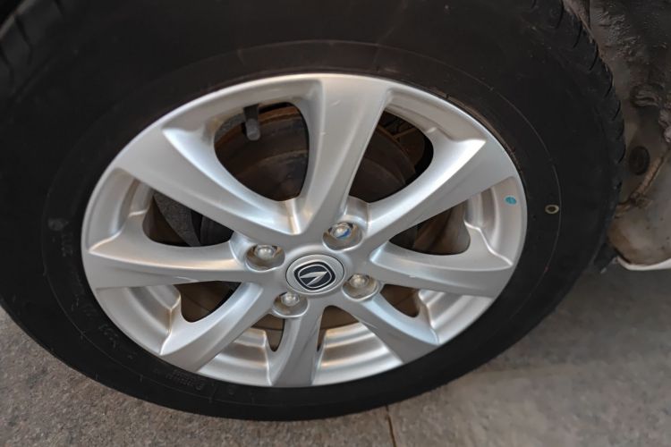 Changan Alsvin 2018 car image #10