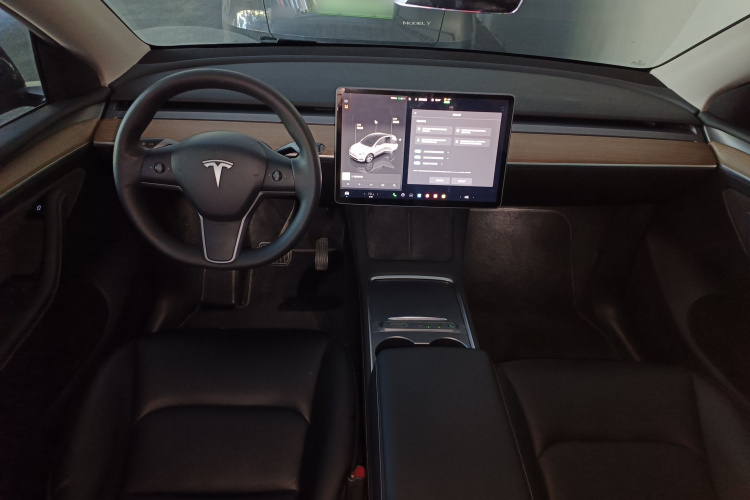 Tesla Model Y 2022 #10 Tesla Model Y 2022 immagine di auto #10
