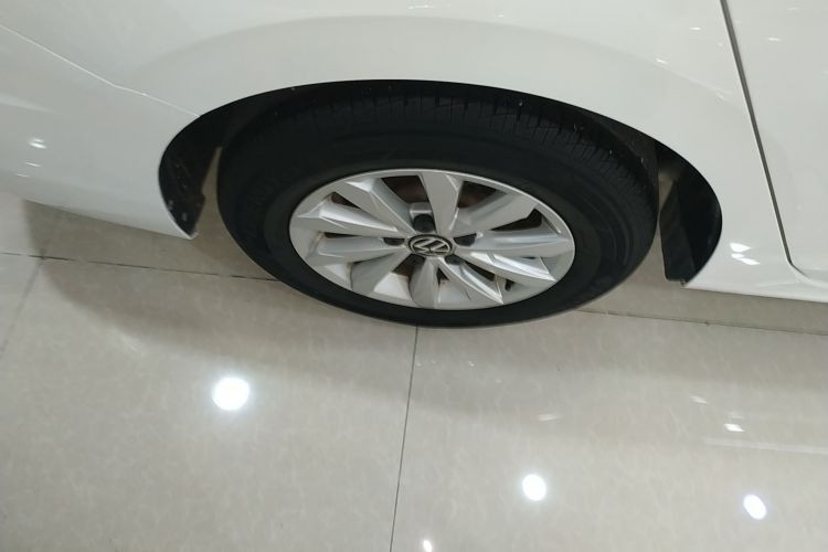 Volkswagen Bora 2021 car image #10