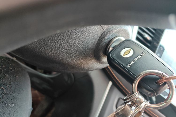 Chevrolet Tracker 2017 #10 Chevrolet Tracker 2017 car image #10