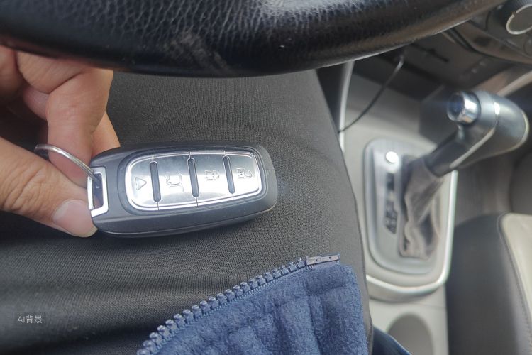 Forthing S500 2015 immagine di auto #10