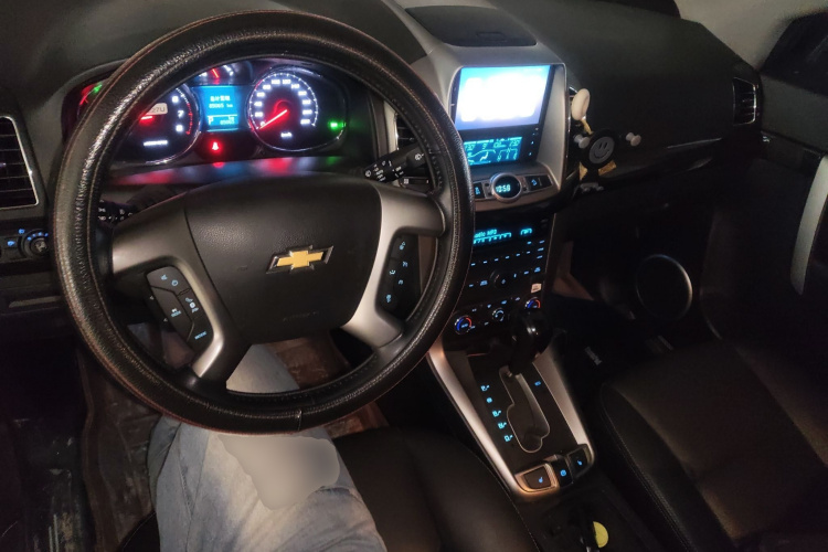 Chevrolet Captiva 2015 #10 Chevrolet Captiva 2015 car image #10