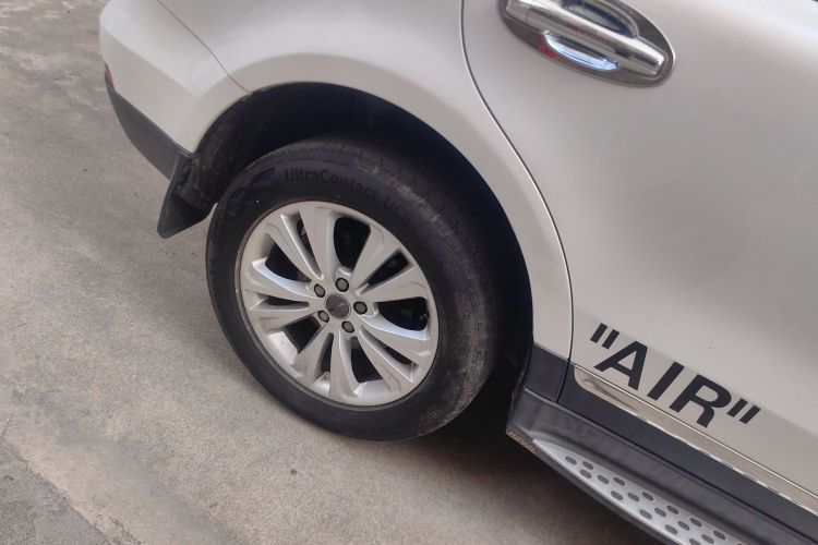 Haval H8 2017 car image #10