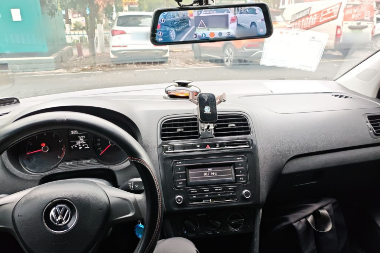 Polo 2019 #10 Polo 2019 car image #10