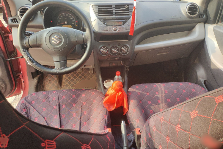 Suzuki Alto 2015 imagen de coche #10