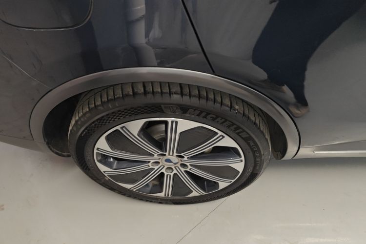 Denza N8 2023 imagen de coche #10