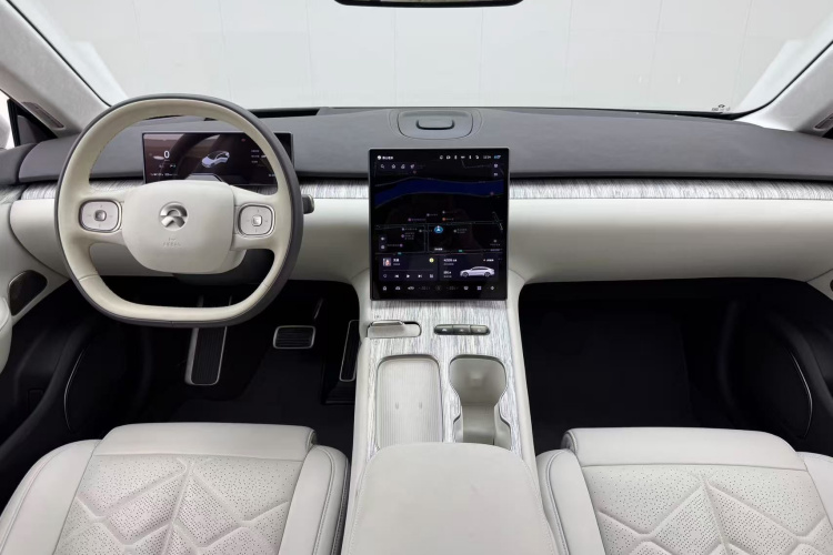 蔚来 蔚来ET7 2024 汽车图片 #10