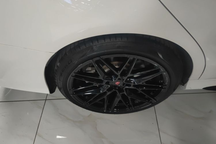 Mercedes-Benz C AMG 2019 immagine di auto #10