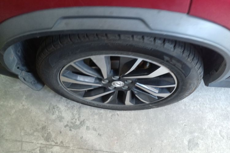 Forthing T5 L 2020 #10 Forthing T5 L 2020 car image #10