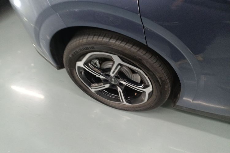 BYD Seal 06GT 2025 #10 BYD Seal 06GT 2025 car image #10