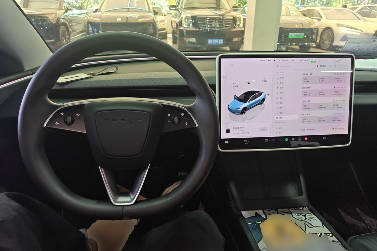 2023 car image #10