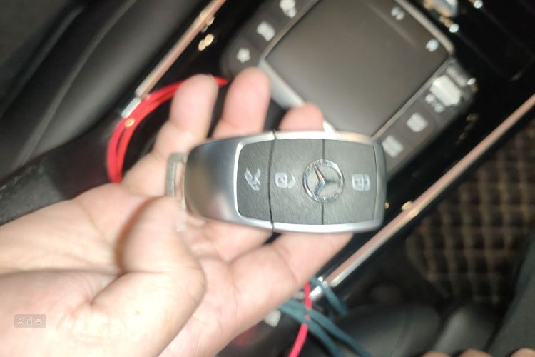 Mercedes-Benz GLB Class 2020 #10 Mercedes-Benz GLB Class 2020 immagine di auto #10