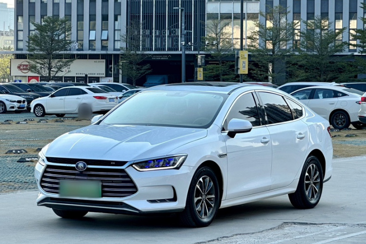 BYD Qin Pro New Energy 2020 car image #10