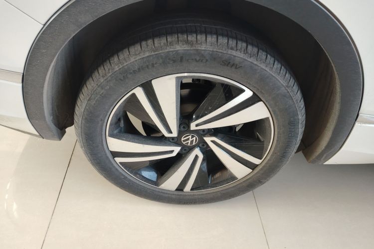 Volkswagen Tiguan X 2021 #10 Volkswagen Tiguan X 2021 car image #10