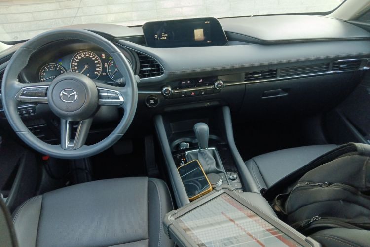 Mazda 3 Axela 2021 car image #10