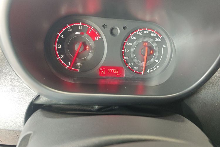 MG 3 2017 car image #10