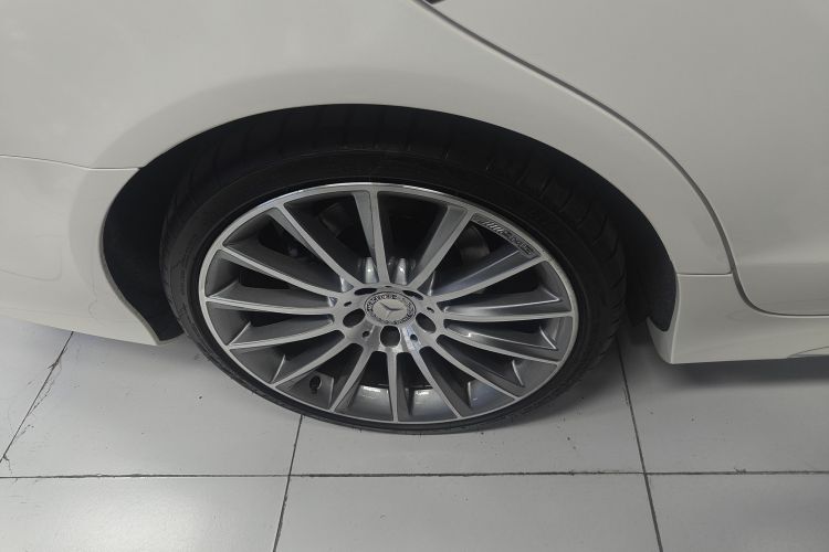 Mercedes-Benz CLS Class 2017 car image #10