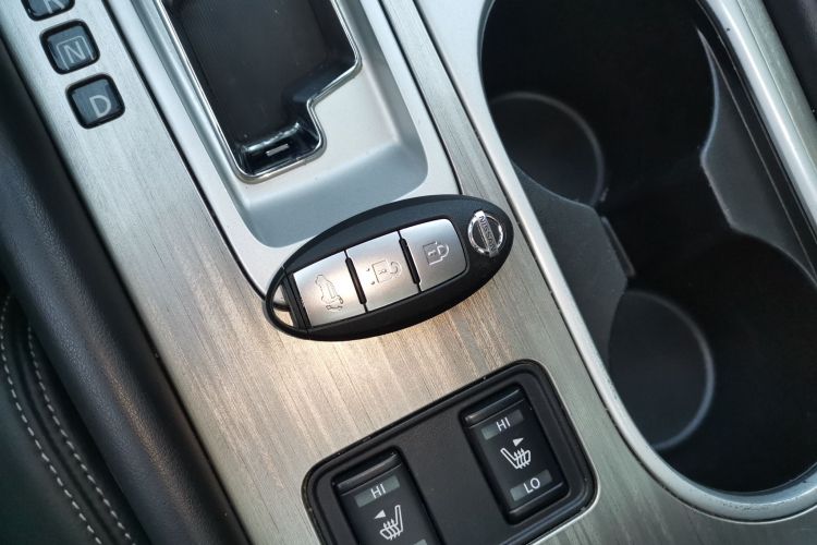 Nissan Murano 2021 изображение автомобиля #10