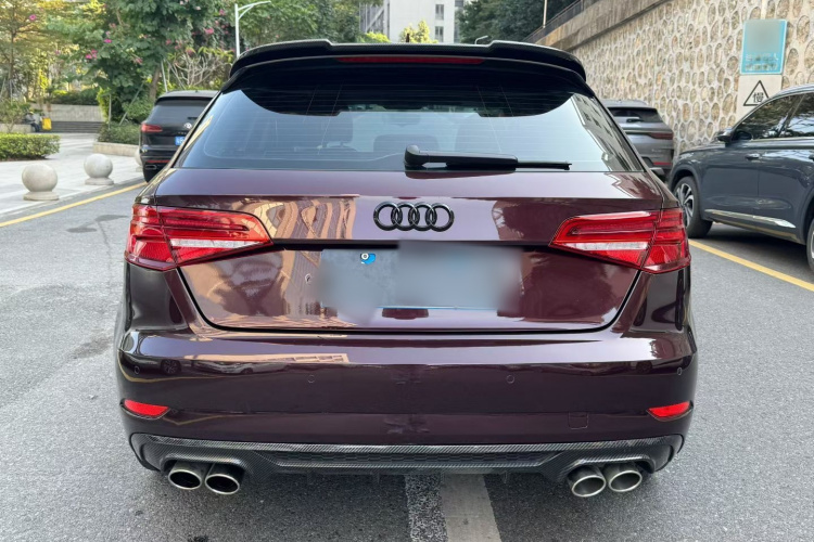 2018 immagine di auto #10