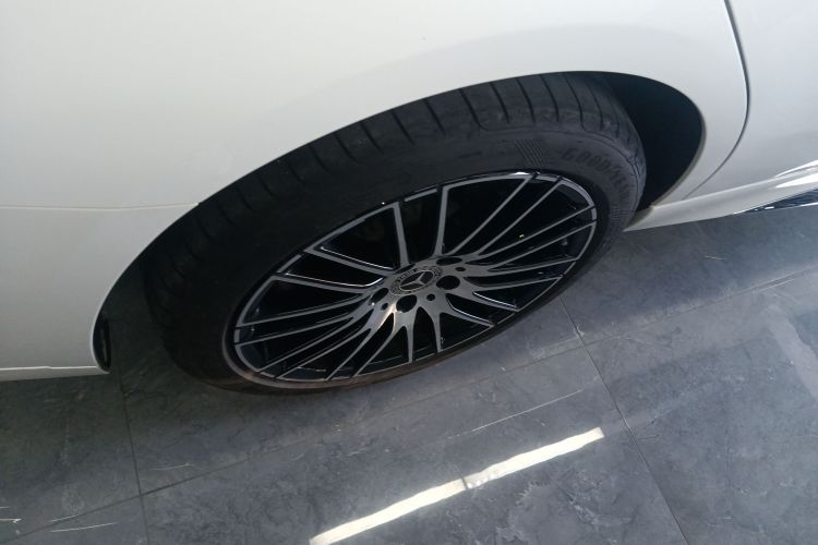 Mercedes-Benz C Class 2025 car image #10