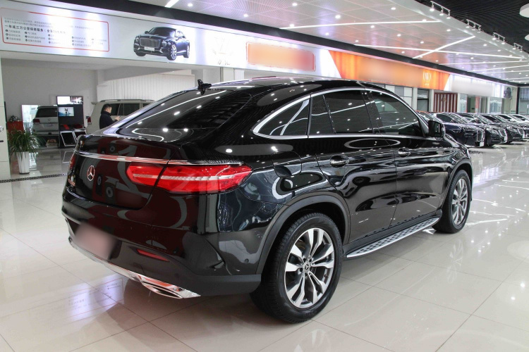 Mercedes-Benz GLE Coupe 2019 #10 Mercedes-Benz GLE Coupe 2019 car image #10