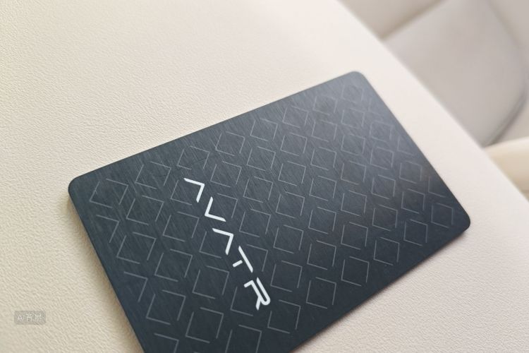 阿维塔 阿维塔12 2024 汽车图片 #10