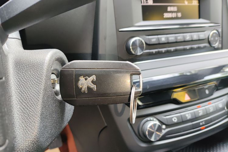 标致 标致308 2016 汽车图片 #10