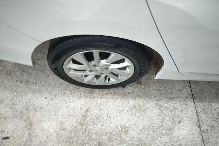 Honda Greiz 2018 изображение автомобиля #10