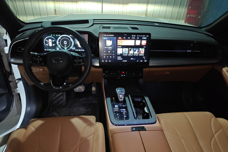 GAC Trumpchi ES9 2023 #10 GAC Trumpchi ES9 2023 car image #10