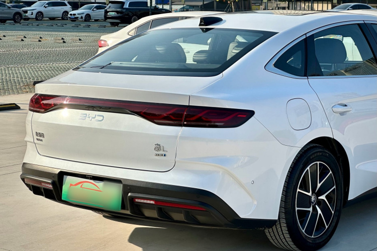 BYD Qin L 2025 #10 BYD Qin L 2025 car image #10