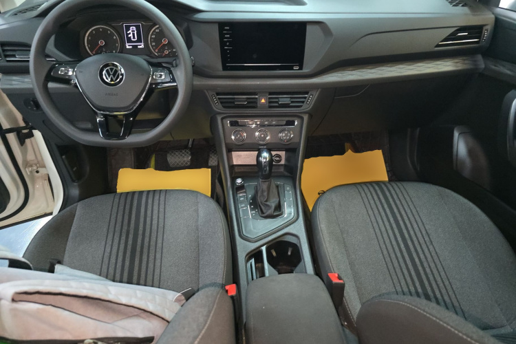 Volkswagen Tharu 2020 car image #10