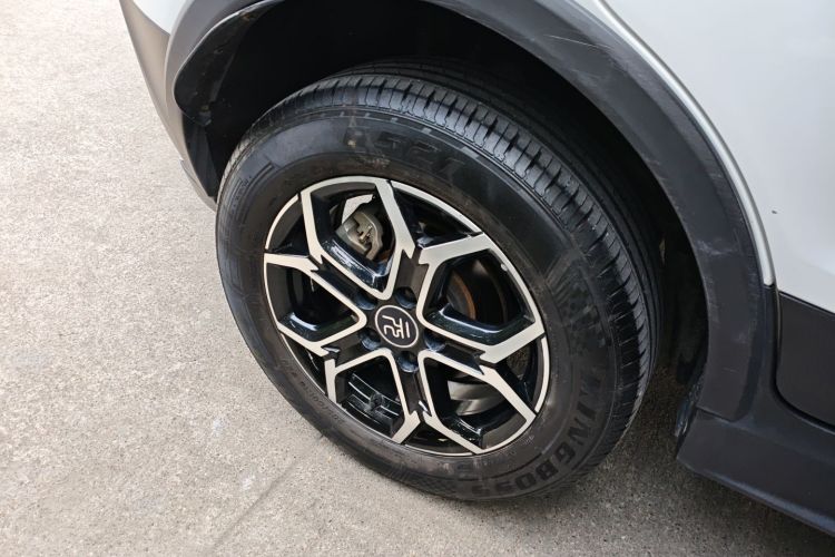 BYD Yuan Pro 2023 immagine di auto #10