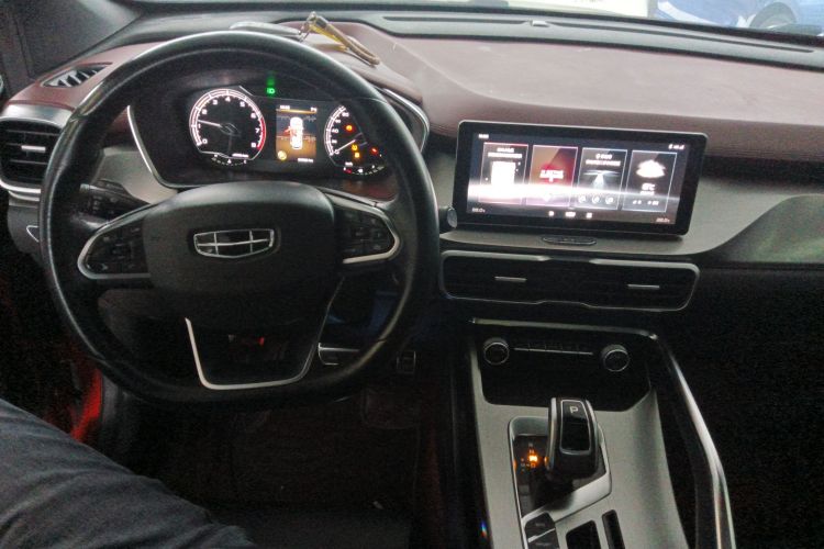 GEELY Coolray 2020 #10 GEELY Coolray 2020 car image #10