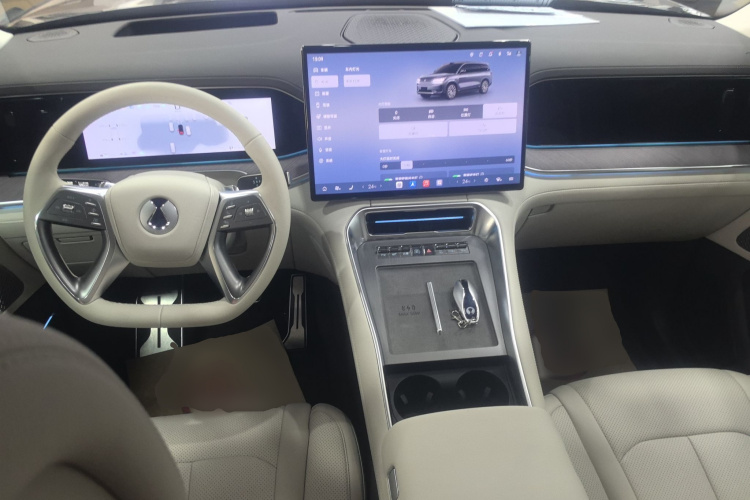 Denza N9 2025 #10 Denza N9 2025 صورة سيارة #10