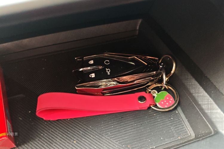 Changan UNI-V 2025 #10 Changan UNI-V 2025 immagine di auto #10