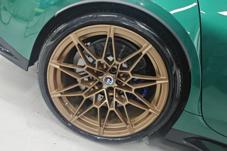 BMW M3 2023 immagine di auto #10