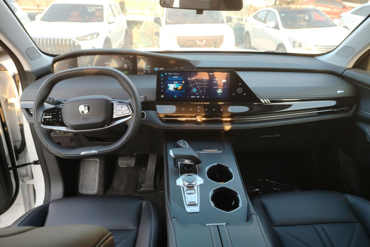 Changan UNI-K iDD 2025 #10 Changan UNI-K iDD 2025 immagine di auto #10