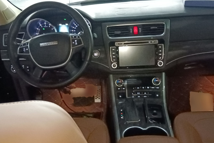 Haval H8 2016 #10 Haval H8 2016 car image #10