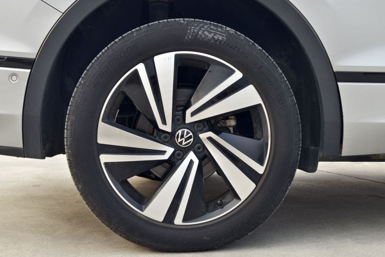 Volkswagen Tiguan X 2023 #10 Volkswagen Tiguan X 2023 car image #10